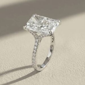 Diamond solitaire ring